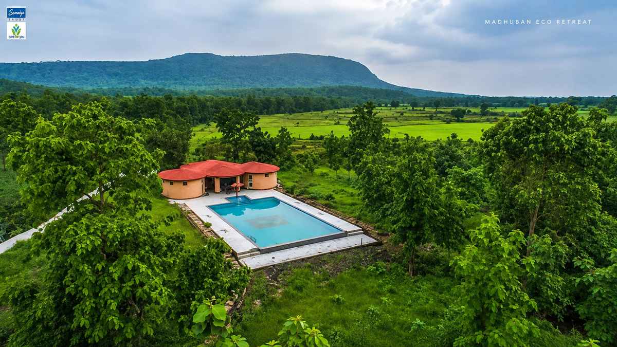 Pool-side Villas at Madhuban Eco Retreat near Ratapani Tiger Reserve