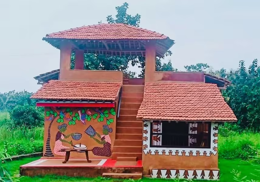 Mud House – Traditional Gond Architecture with Modern Comfort gallery 1